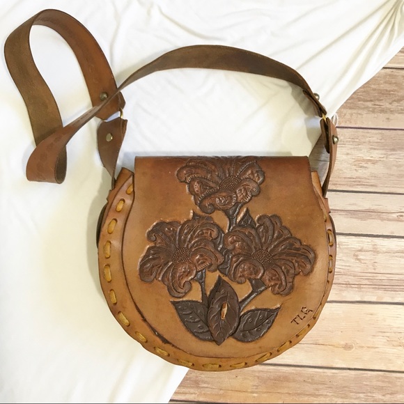 Vintage Handbags - Vintage Handmade Floral Leather Canteen Purse